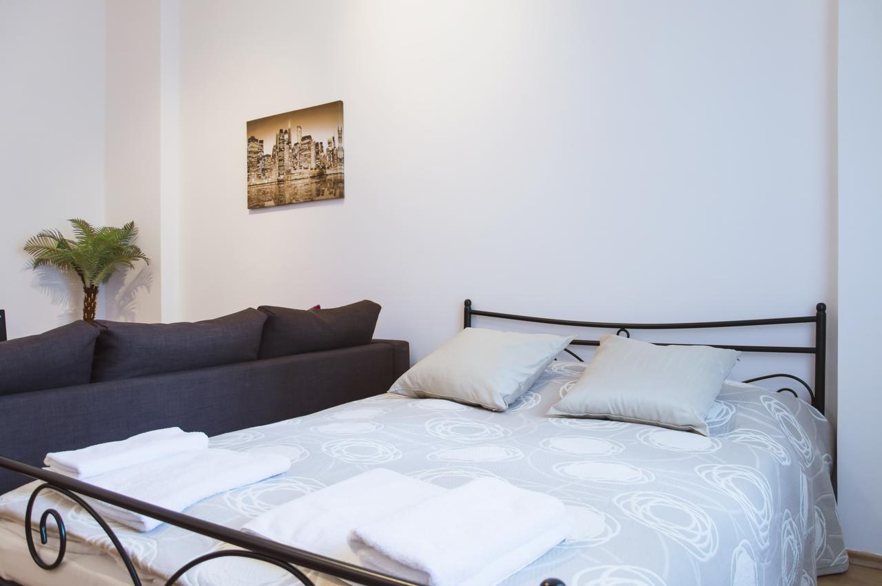 Modern Apartments Opatovicka — Photos 1